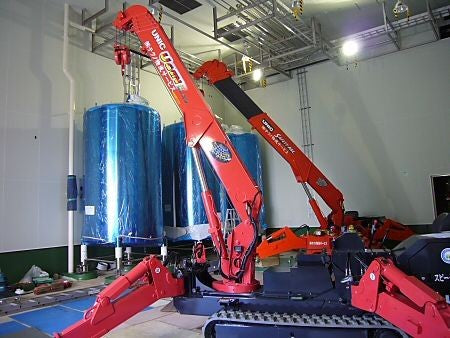 I'm in Mexico. Can I rent a Spydercrane from you?